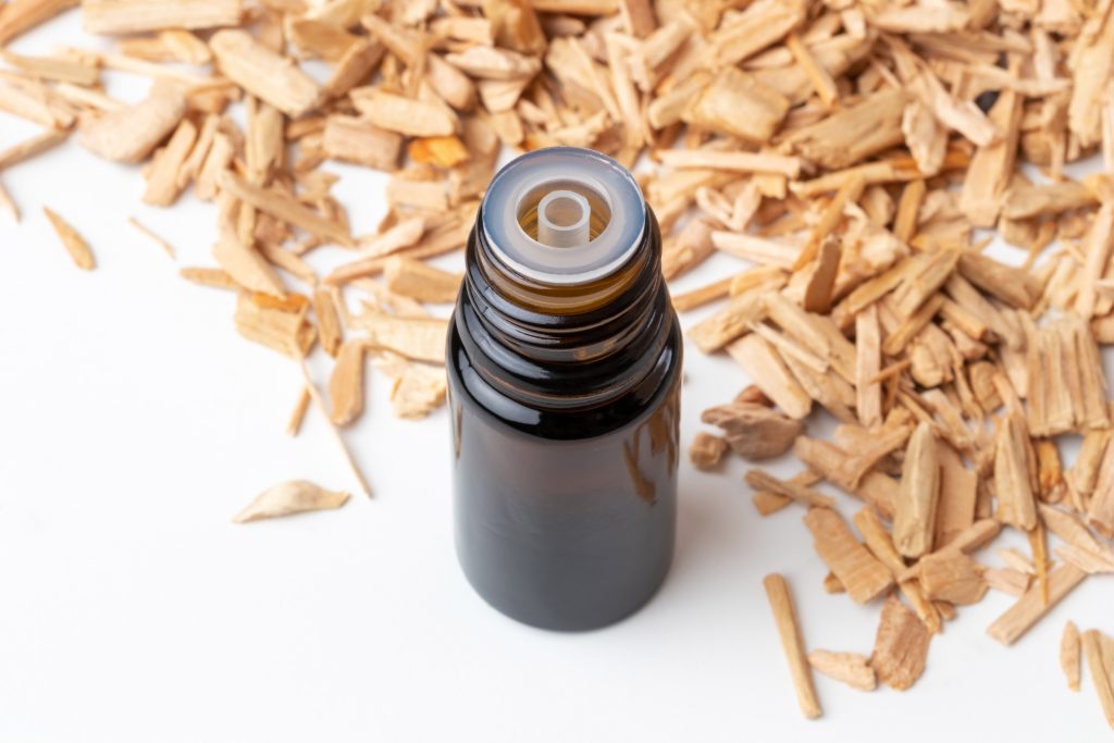 Cinnamon Oil can benefit hair health via its anti inflammatory, andtimicrobial and stress modulating properties