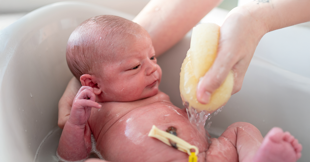 Can My Baby Have A Bath Before The Umbilical Cord Falls Off?