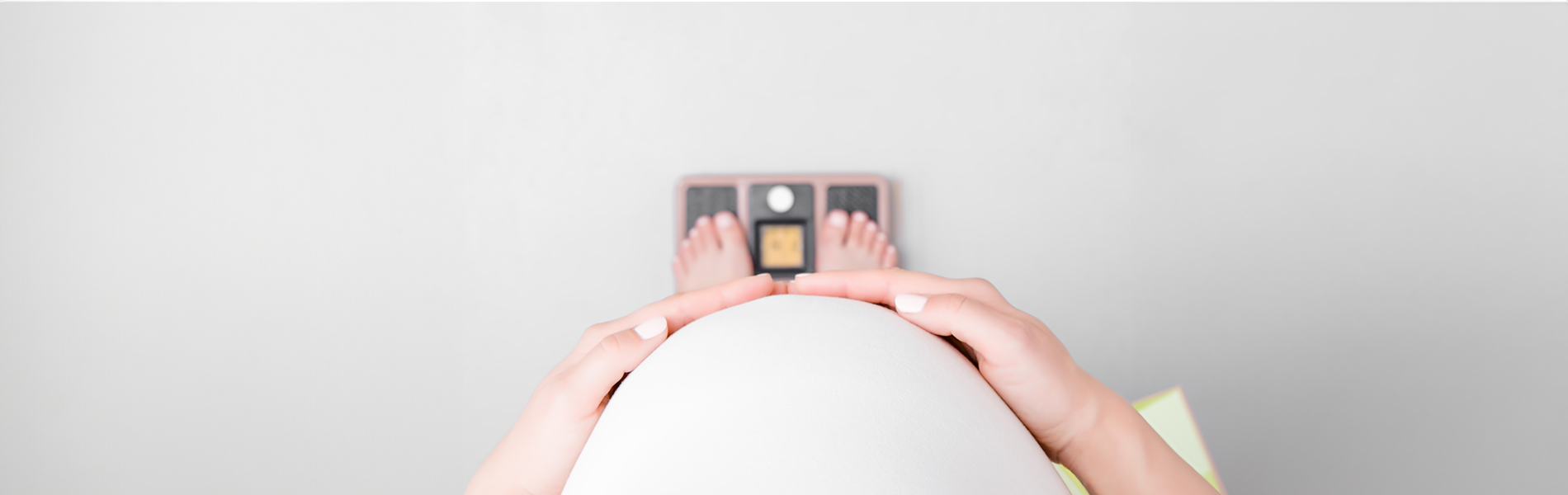 have a healthy diet and prevent pregnancy stretch marks