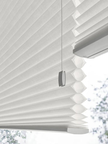 Hunter Douglas double-cell honeycomb shades, combining style and energy efficiency for optimal comfort and elegance