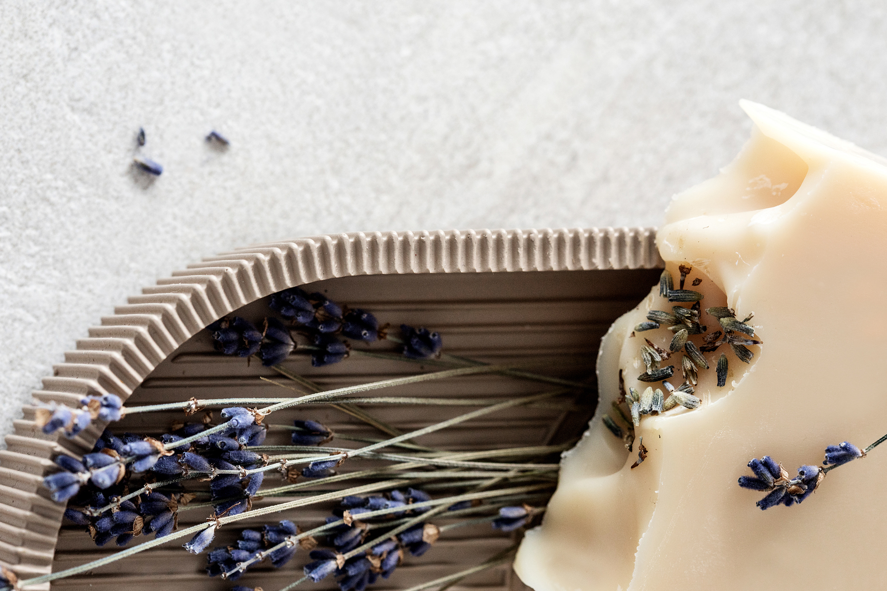 goat milk & lavender soap bar