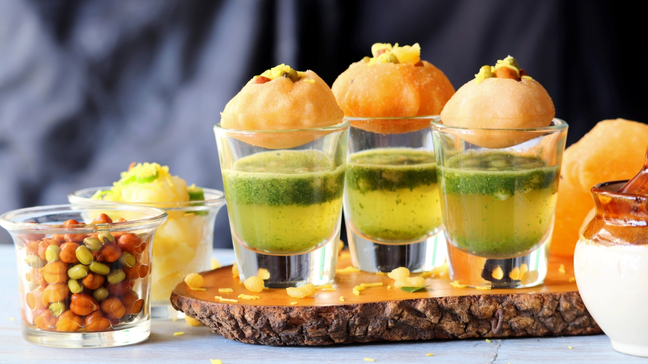 Puchkas - The Kolkata Special