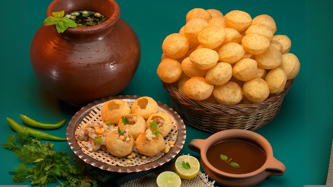 Pani Ke Batashe - The Gujarat's Favorite