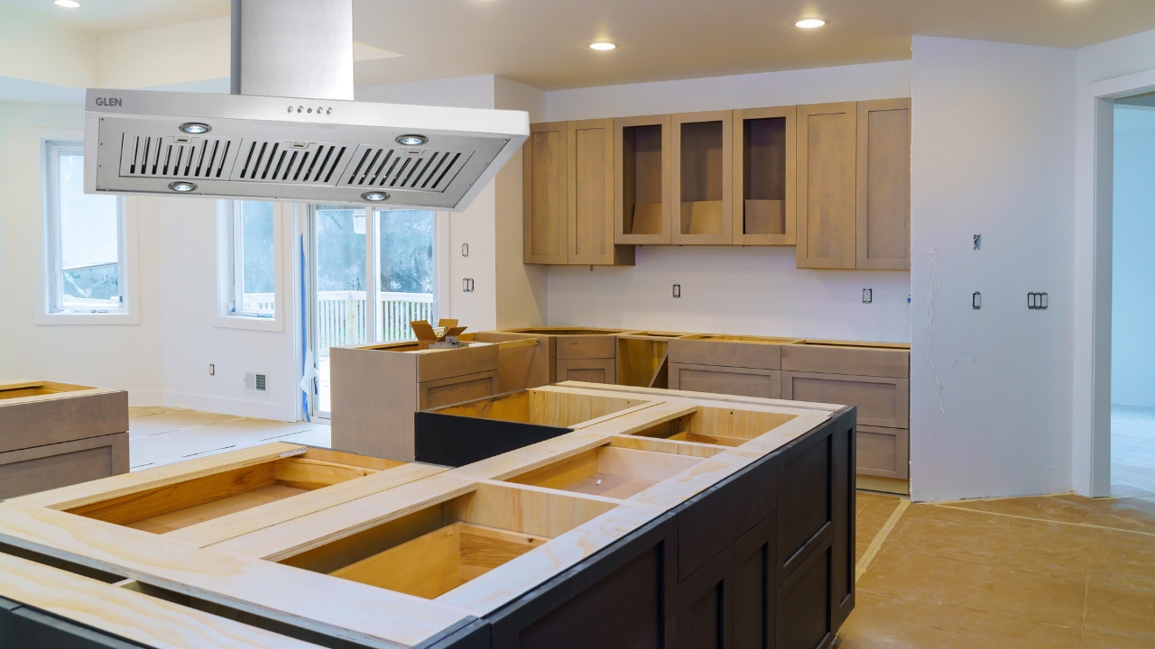 Kitchen Chimney Installation
