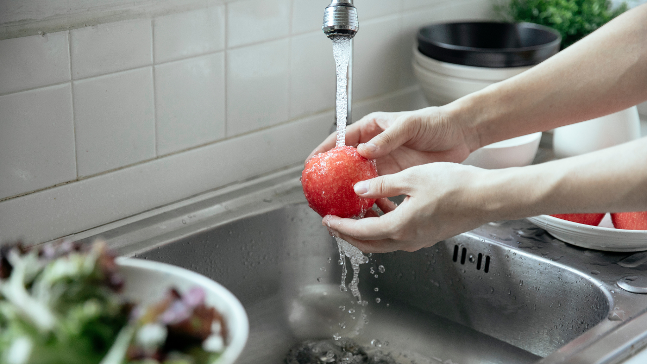 Kitchen sink