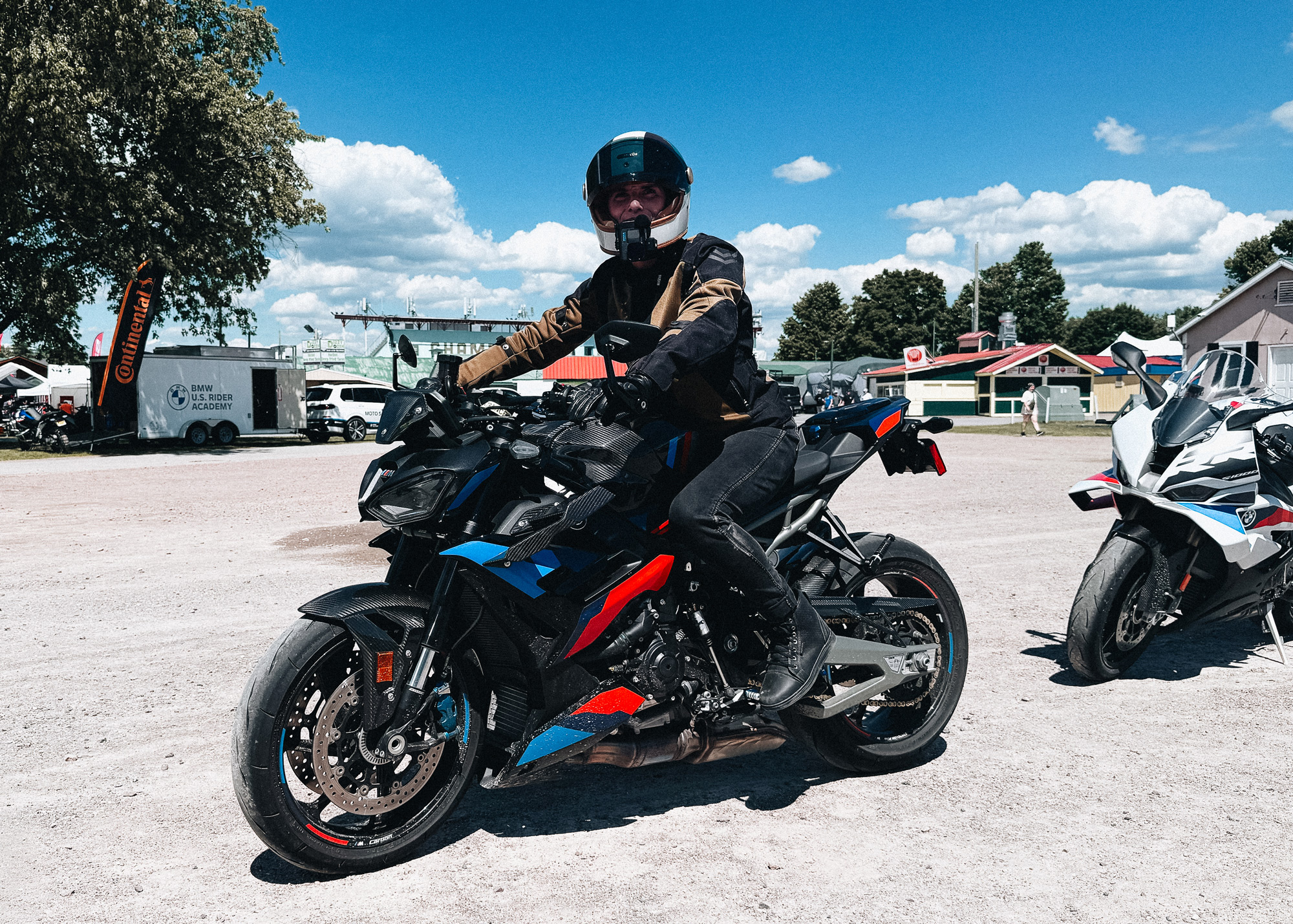 BMW M 1000 R