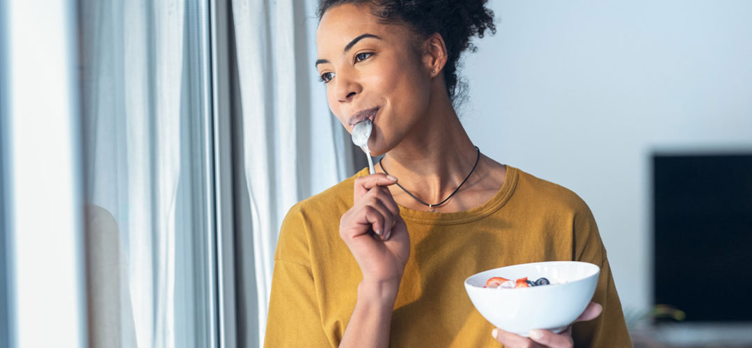 lady smiling as she has good digestion