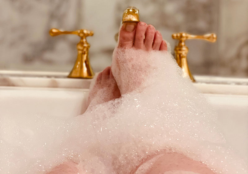 bubble bath weekend restore