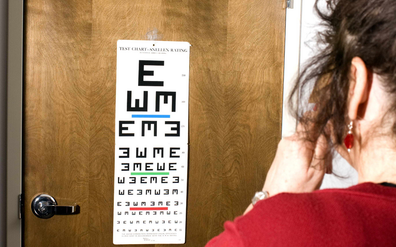 Can Sudden Bright Light Damage Eyes?