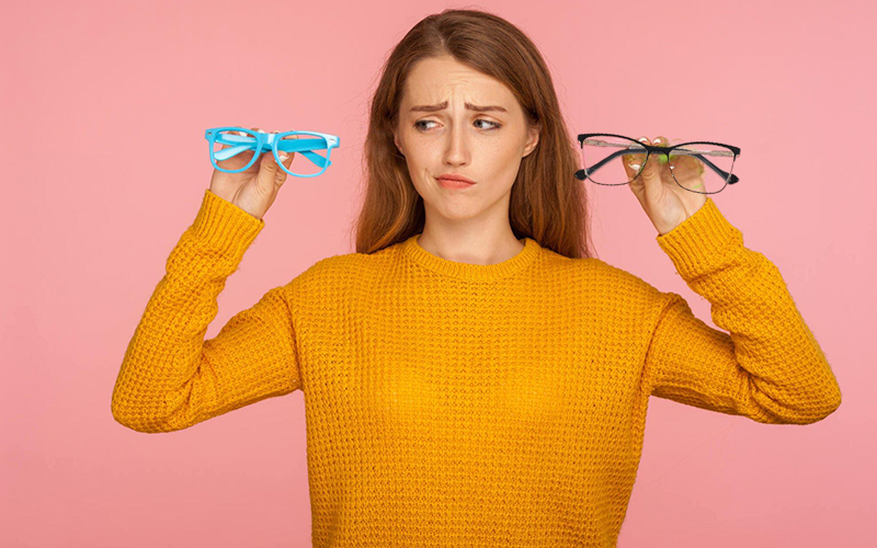 Plastic vs Metal Glasses