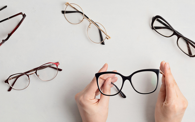 How Long Does It Take to Adjust to New Glasses