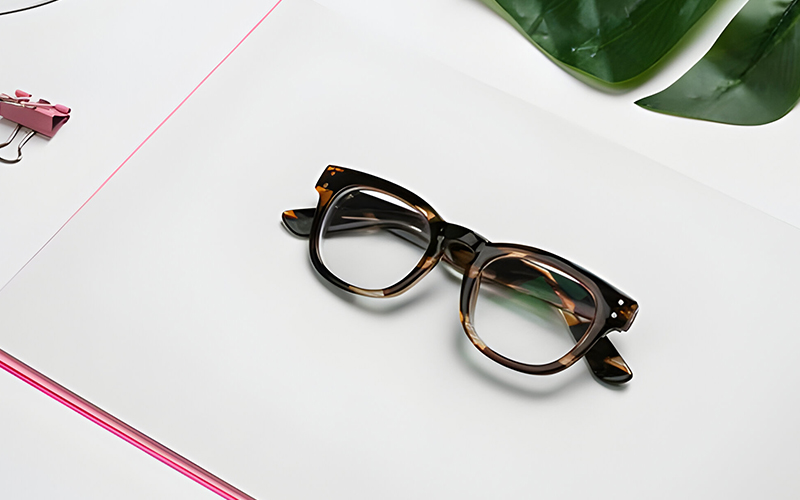 What Are Acetate Frames?