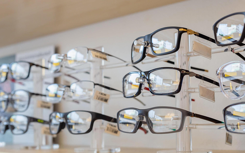 What are Plastic Frames?