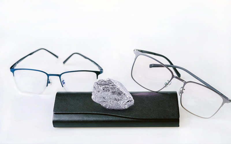 How Long Do Titanium Glasses Frames Last?