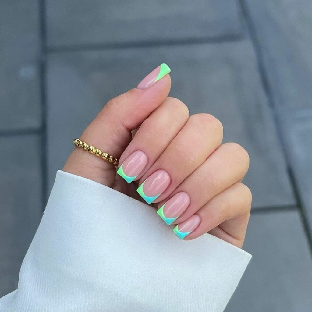 french manicure nails using brillbird brand