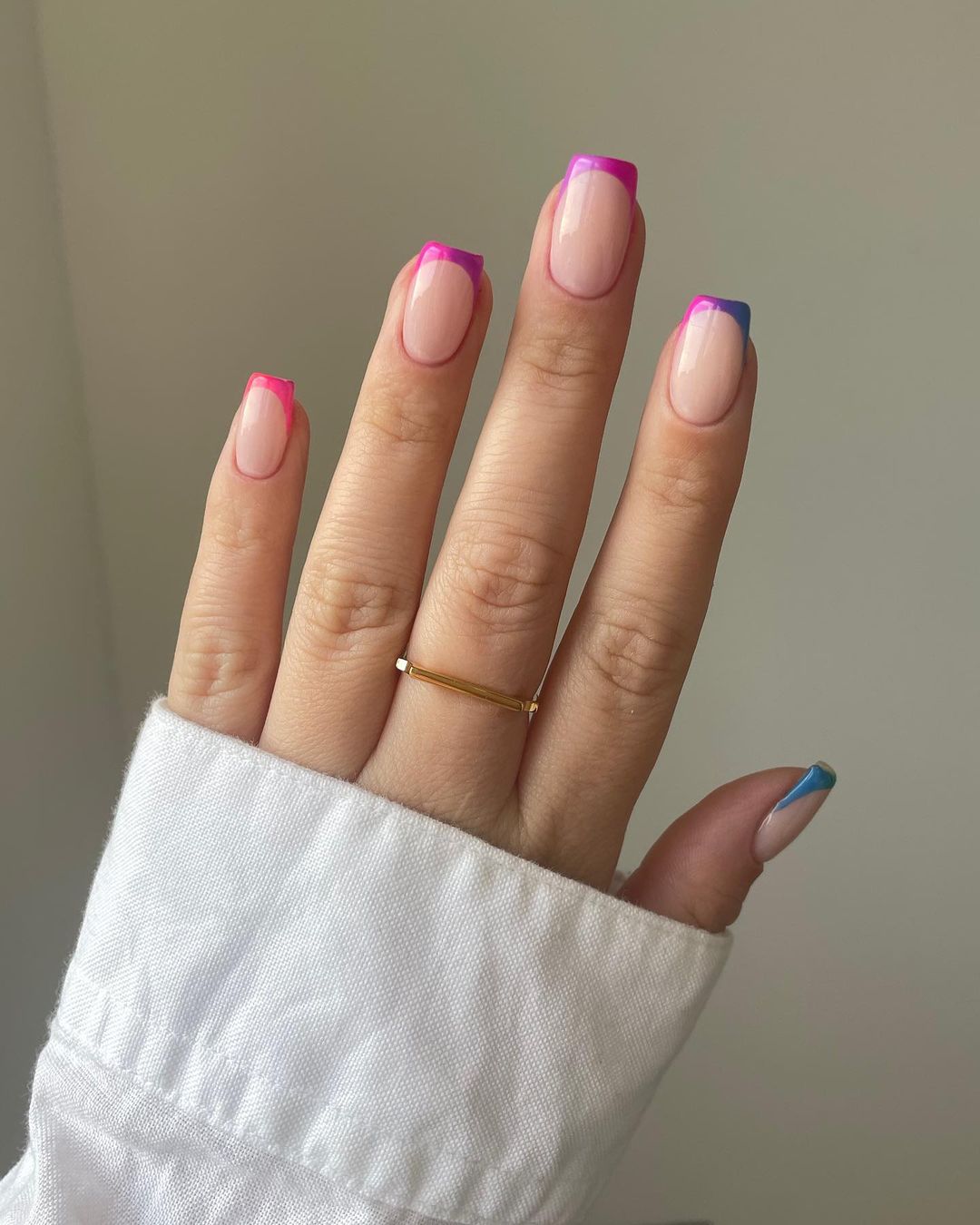 dreamy manicure ombre nails