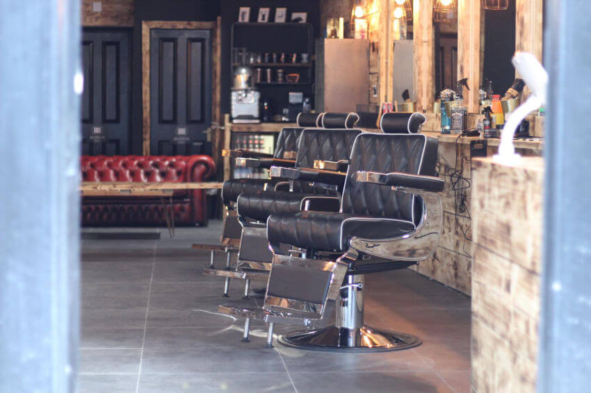 Blak Bear Barbering Chair