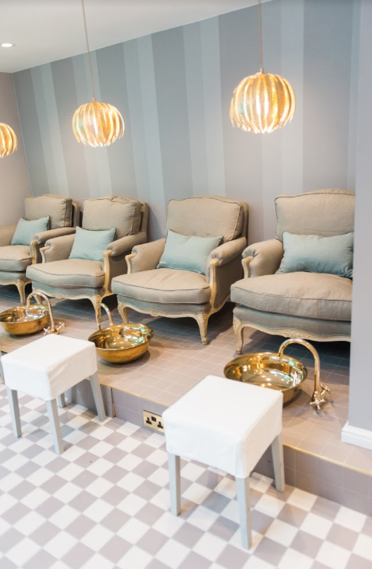 blush and blow salon london