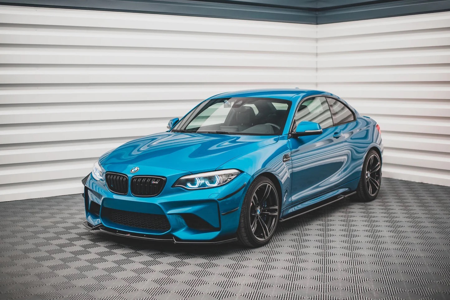 BMW F87 M2 in Longbeach Blue