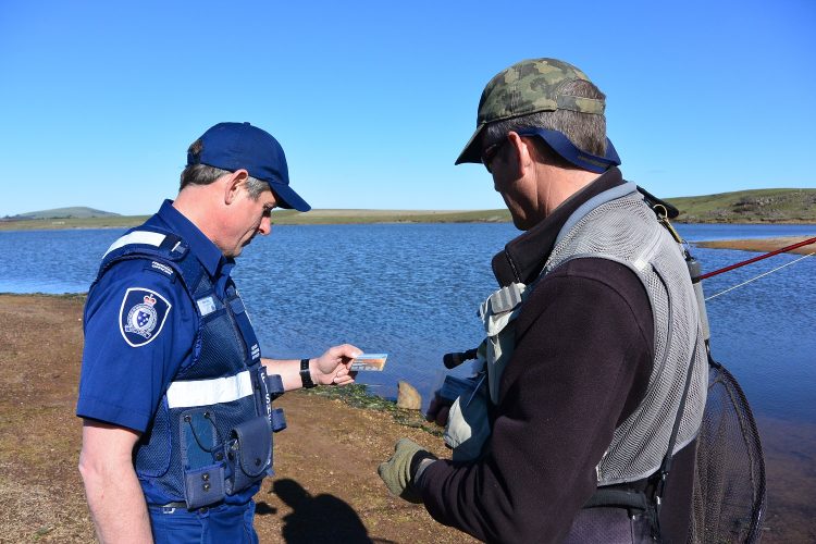 Licence check at Hepburn - it's great to see more and more Fisheries Officers out and about lately.