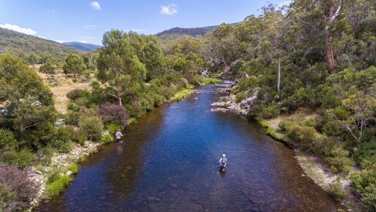 Droning the Eucumbene River