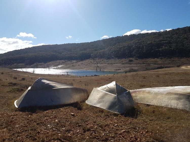 Eucumbene's rise and fall is marked by sediment layers like tree rings. It's doing one as often as the other, so it makes sense to be tactically prepared.